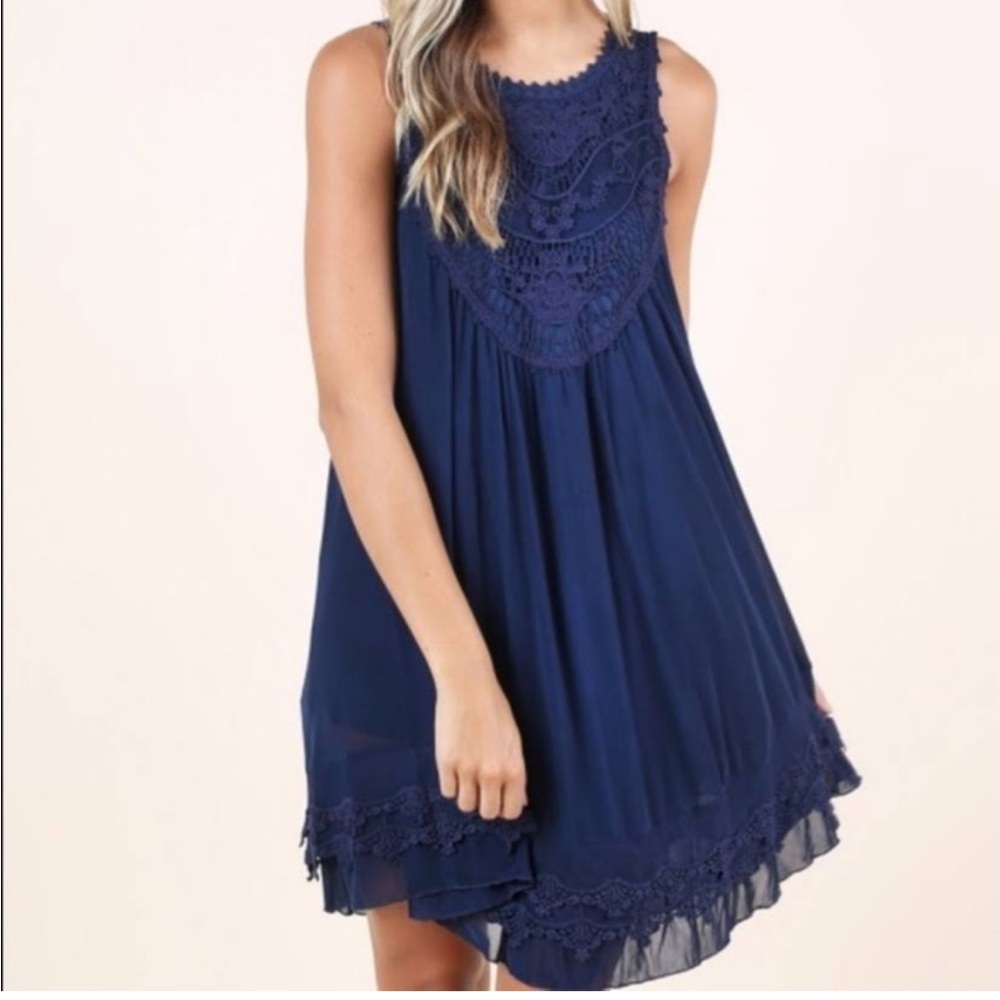 Altar’d State Navy Blue sleeveless lace flowy fully lined asymmetrical dress